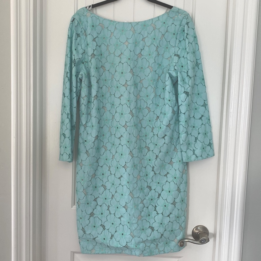 Elegant lace dress